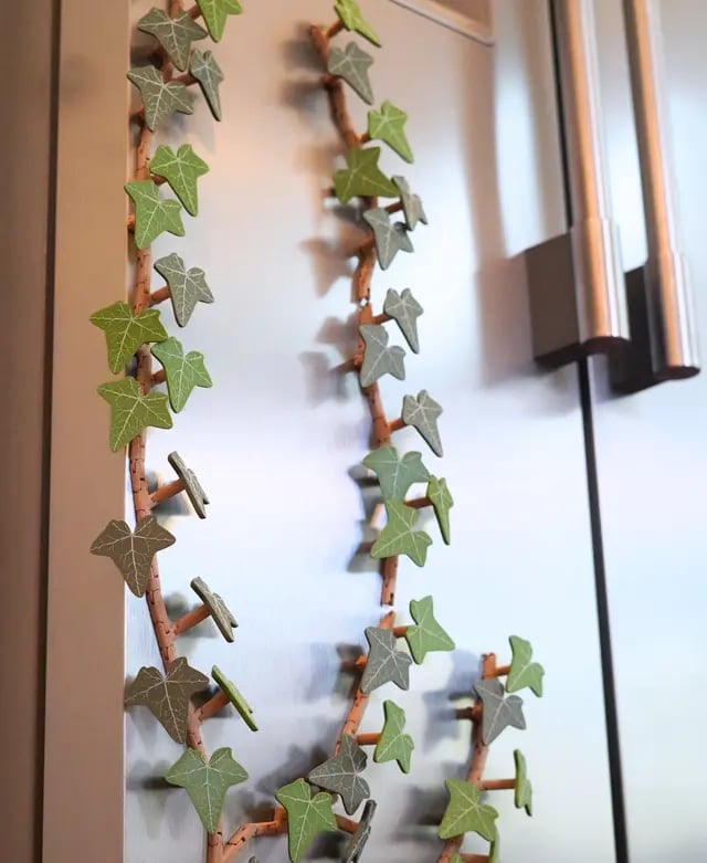 Magnetic Flowers™ Decorating with nature 1