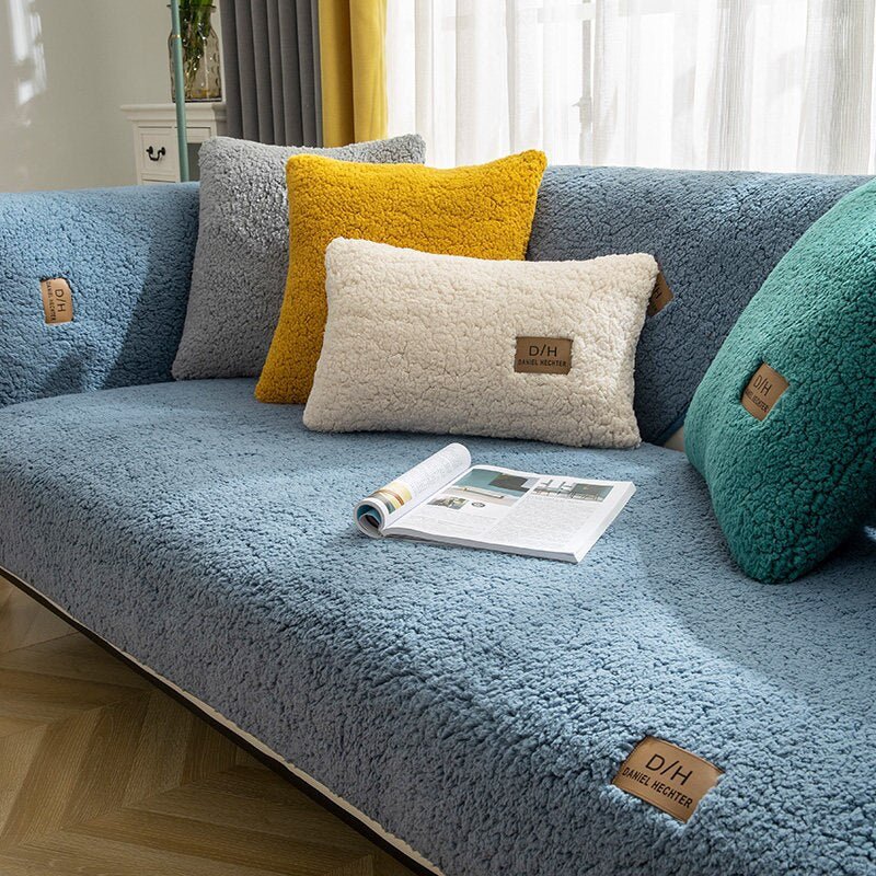 PlüschSchild™ All-round plush comfort cover 5