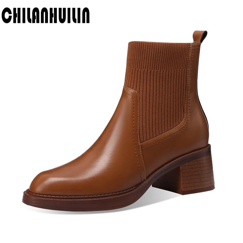 UrbaneStürmer™ Elegante Stiefel mit ganztägigem Komfort