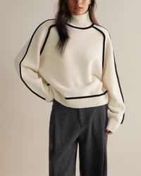 Vanessa™ Pullover mit Schildpatt-Ausschnitt